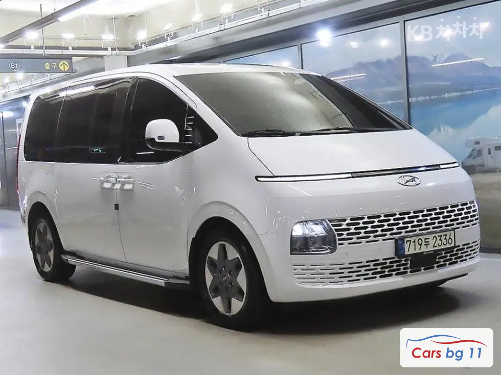 Hyundai Staria3.5 LPG Tourer 11 Modern