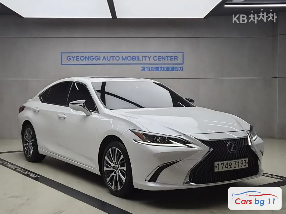 Lexus New Generation ES300h Luxury