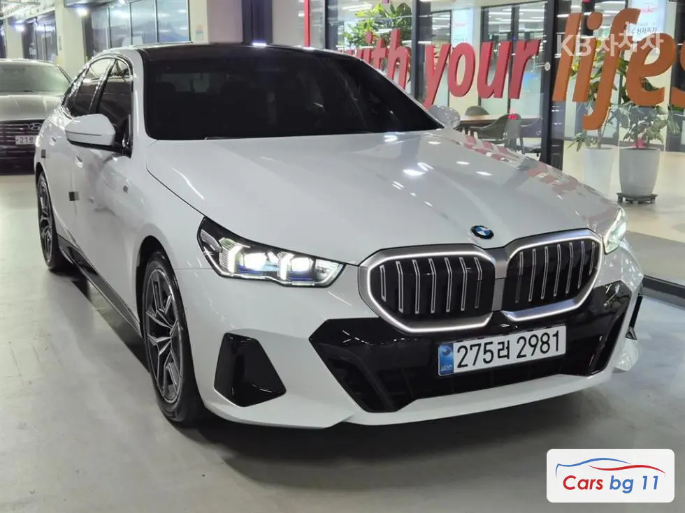 BMW Нов5 Серия(G60)520i Стандартен