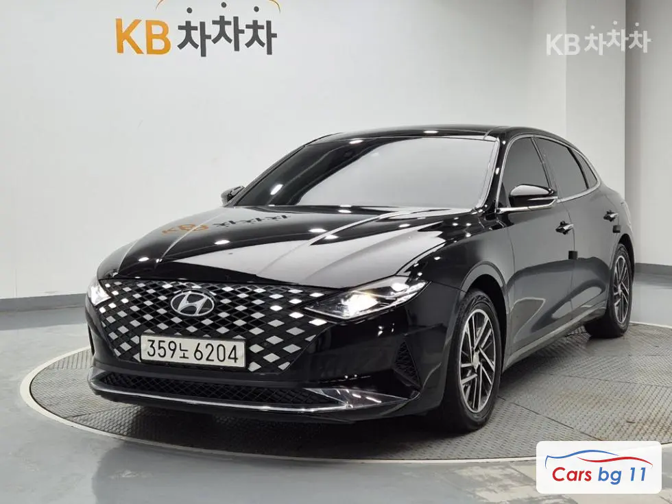 Hyundai The New GrandeurLPi 3.0 Rental car Modern