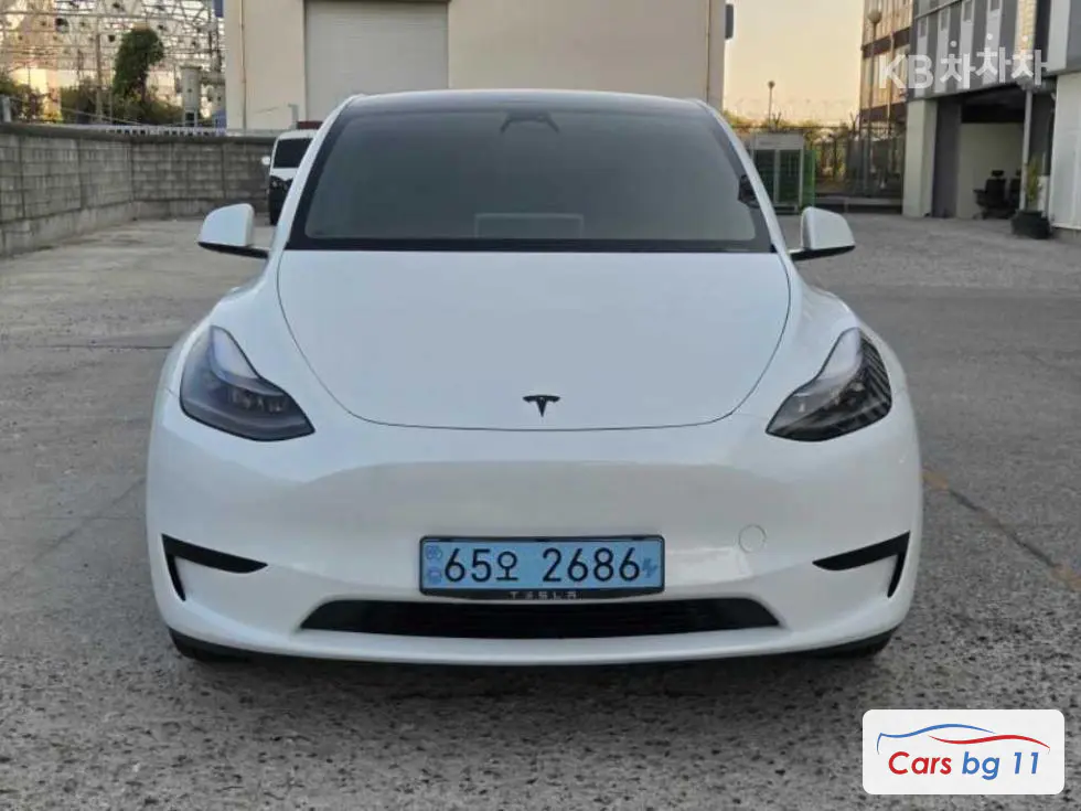 Tesla Model YRWD Standard