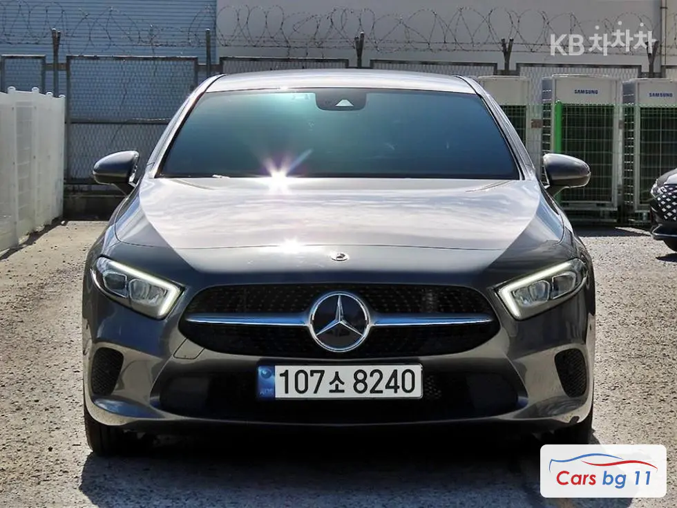 Mercedes-Benz A-Class(W177) A220 Sedan -