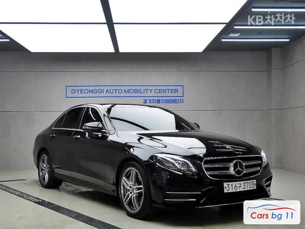 Mercedes-Benz E-Class (W213) E300 4Matic AMG Line