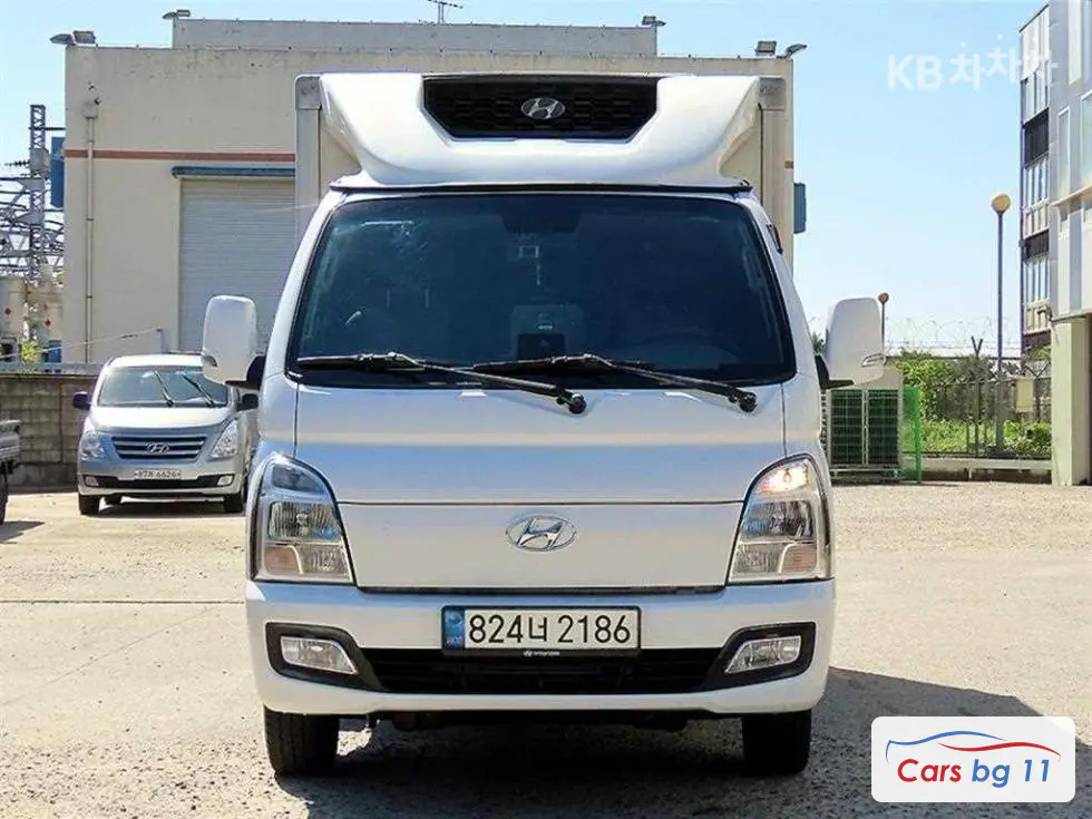 Hyundai Porter 2Extra Long Super Cab Refrigerated box truck PLUS 트윈컴프