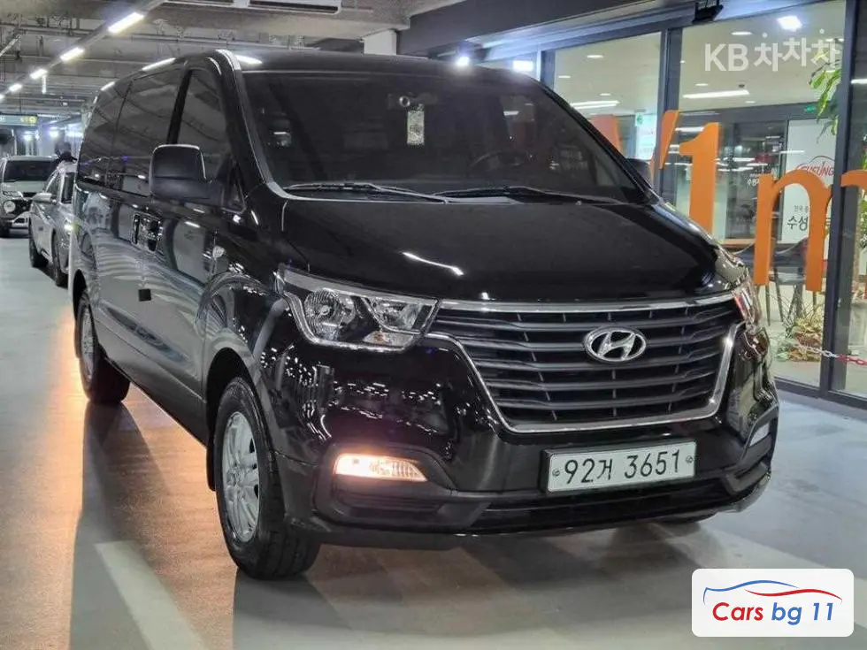Hyundai The New Grand StarexVan 3-seater Smart