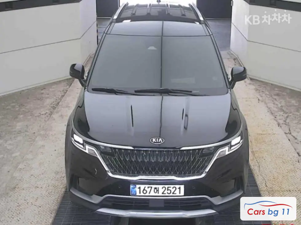 Kia Carnival 4th generationD2.2 9-seater Prestige