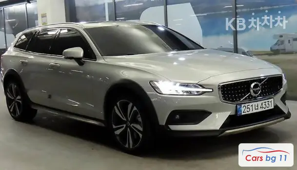 Volvo V60 CC(Второ поколение) B5 AWD Pro