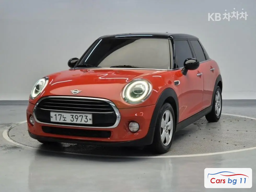 Мини Cooper 5-врати1.5 Стандартен