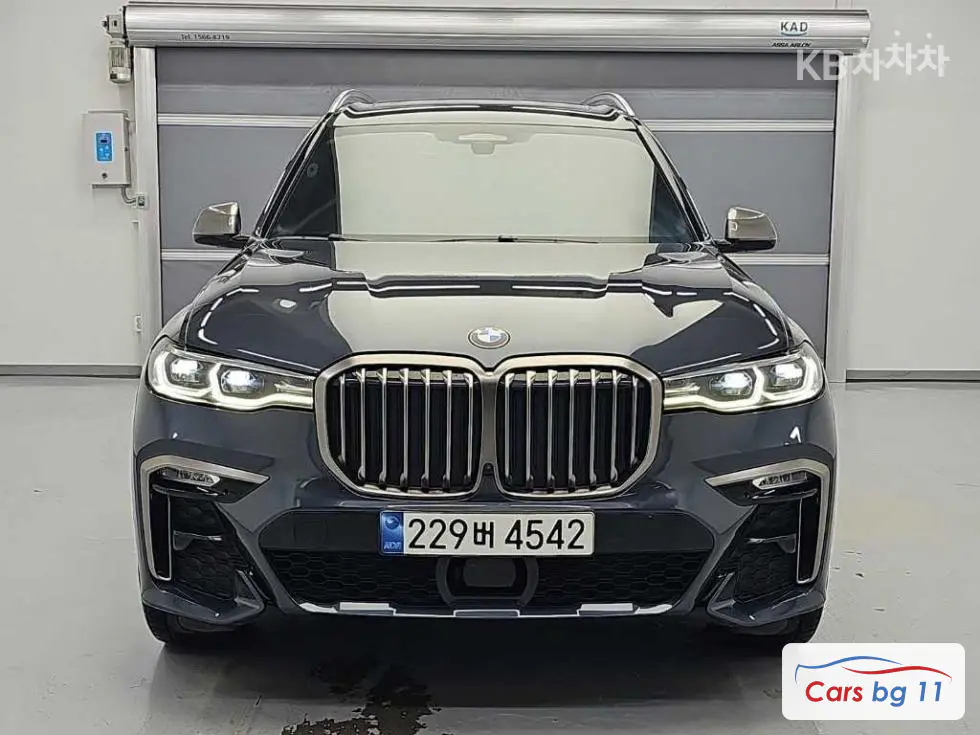 BMW X7(G07) M50i Standard