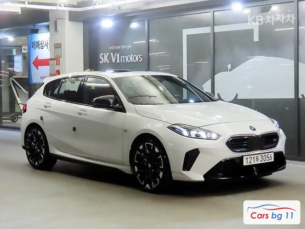 BMW 1 Series (F70) M135 xDrive Standard