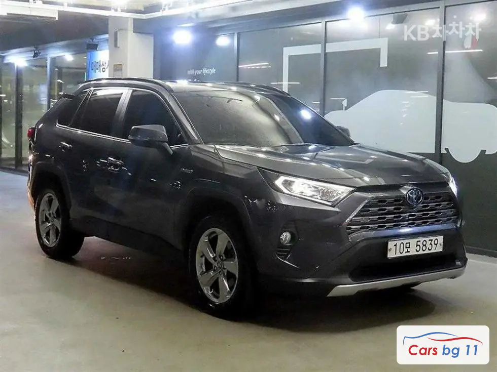 Toyota Нов RAV42.5L хибрид AWD Стандартен