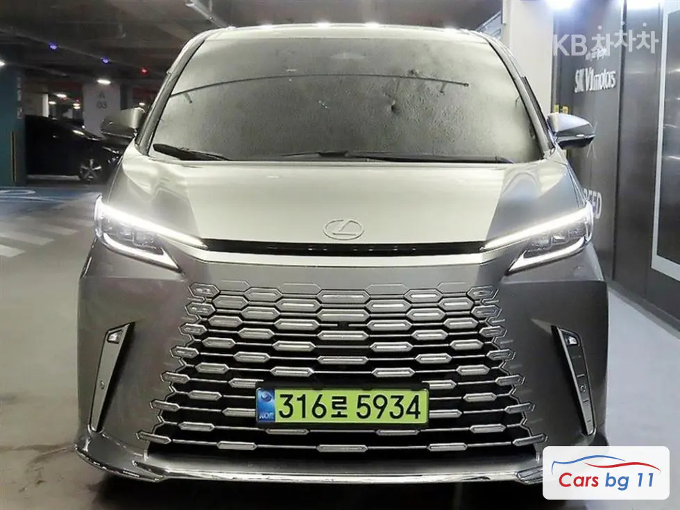Lexus LM Second generation500h Executive