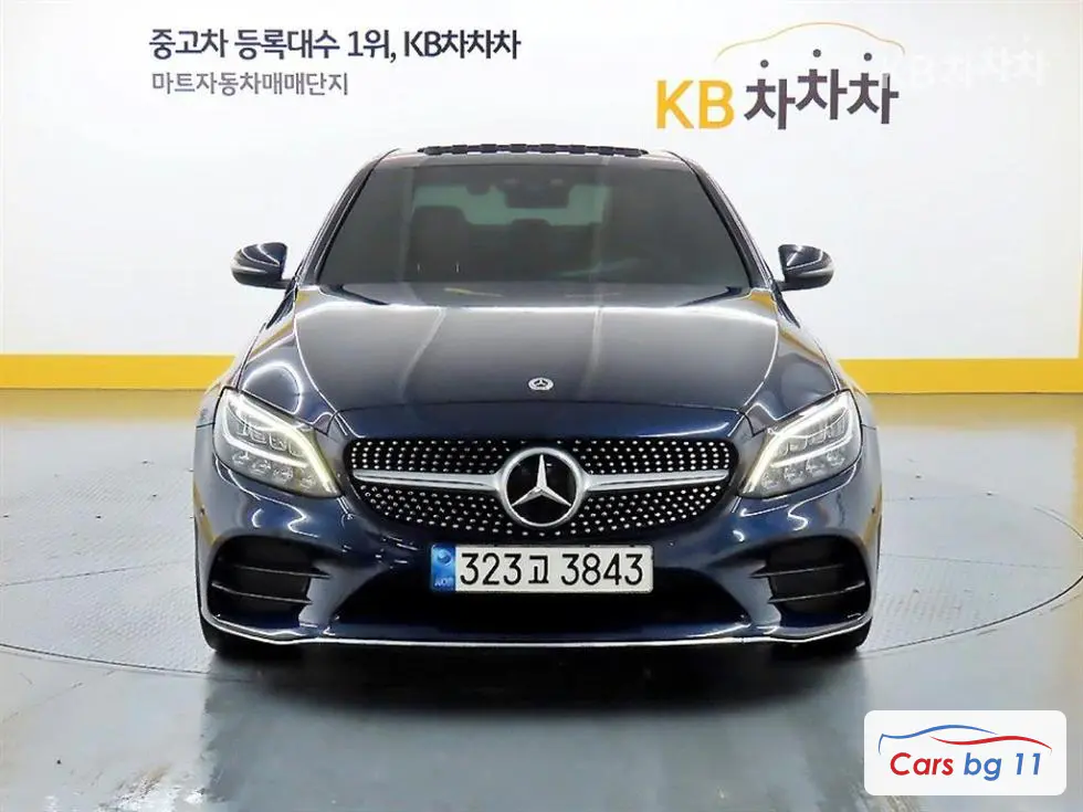 Mercedes-Benz The New C-КласC200 AMG Line