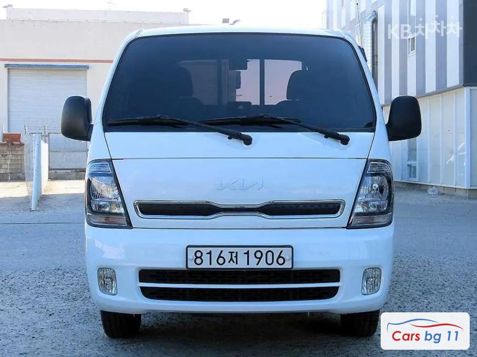Киа The New Bongo 31 тон Королевска кабина Удължено междуосие 2WD L Базов