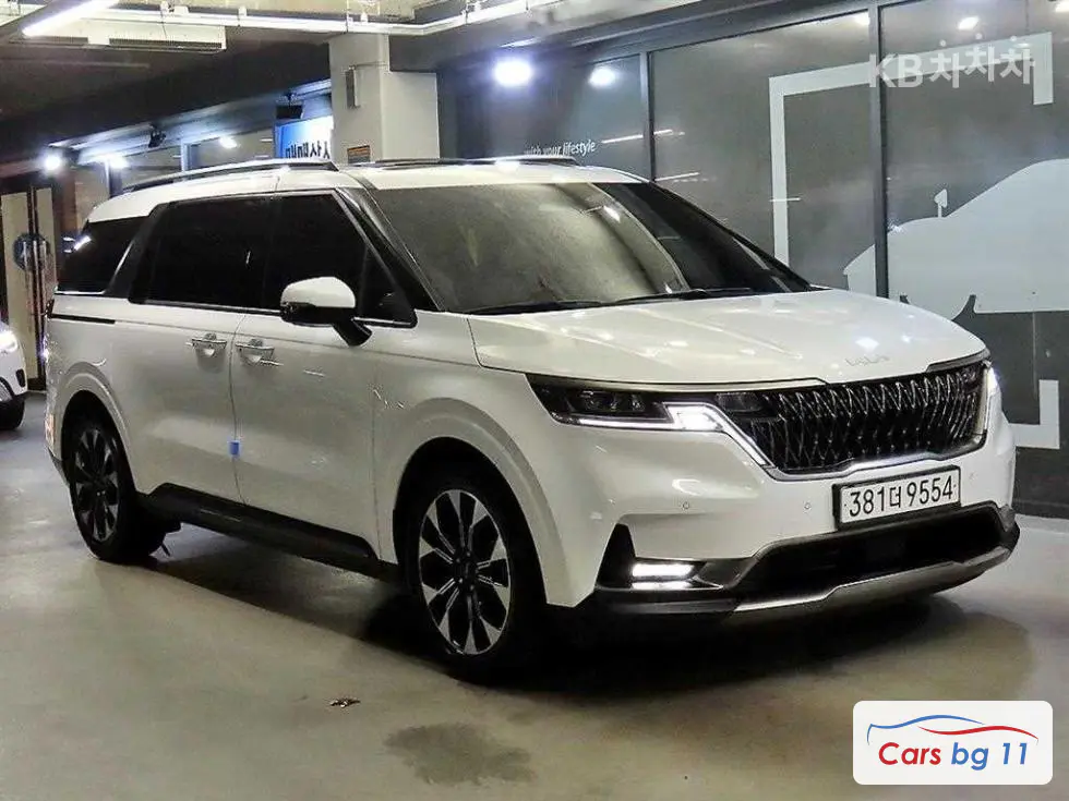 Kia Carnival 4th generationD2.2 9-seater Signature