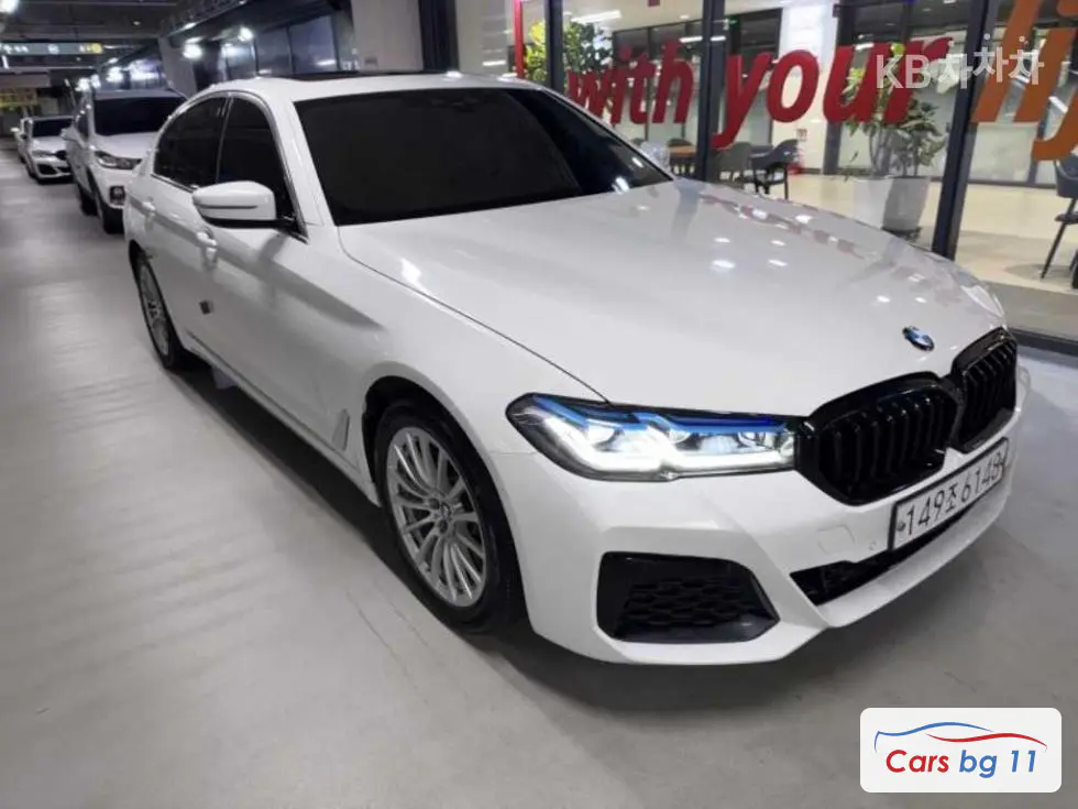 BMW All New 5 Серия (G30)520i Luxury