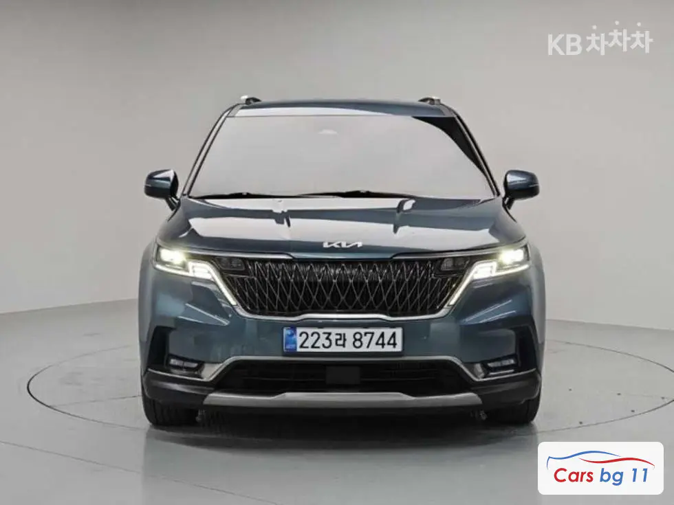 Kia Carnival 4th generationD2.2 9-seater Noblesse