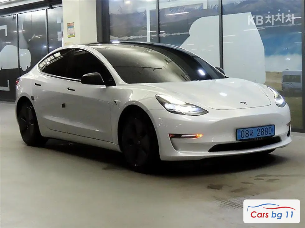 Tesla Model 3Long Range