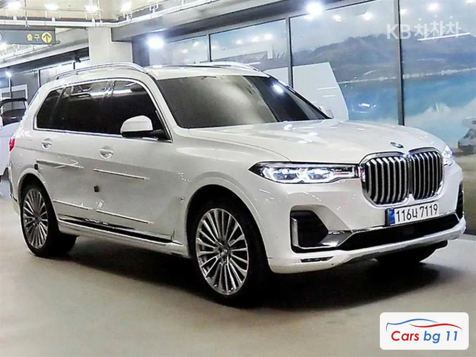 BMW X7(G07)xDrive 40i Design Pure Excellence 7-местен