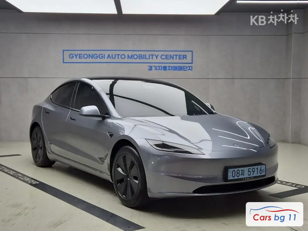 Tesla Model 3 HighlandRWD