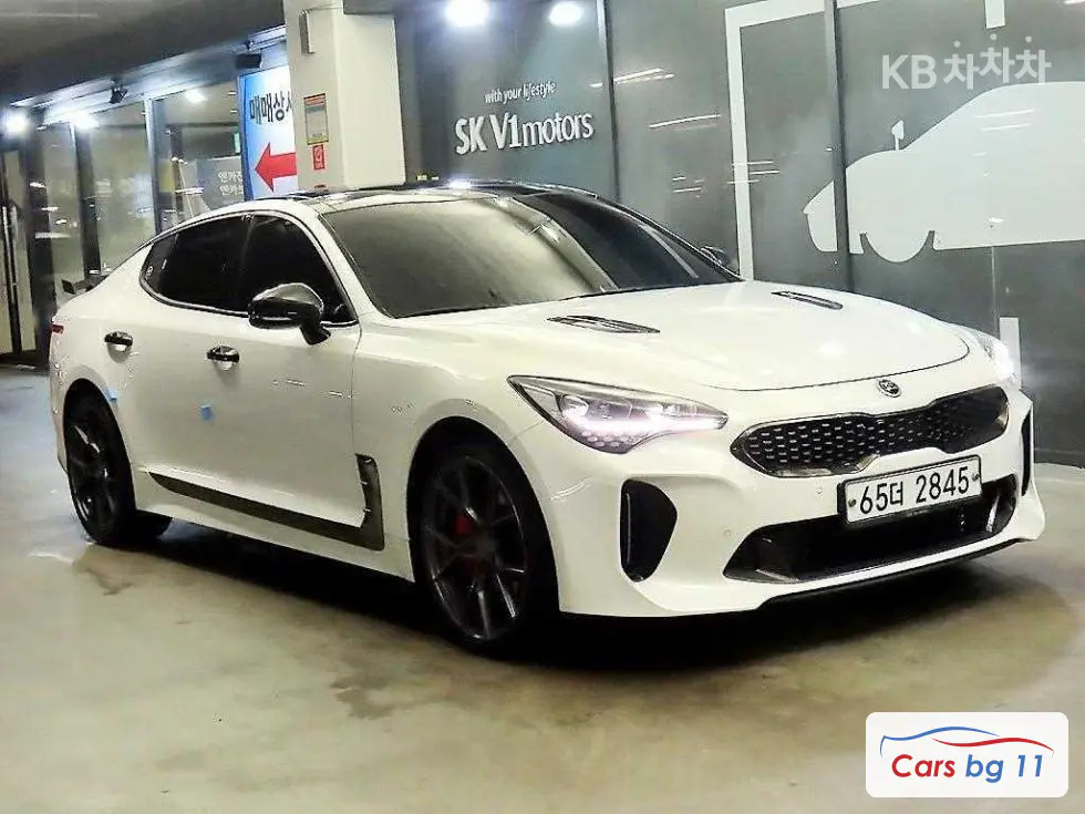 Киа Stinger2.0 Турбо 4x4 Платинум