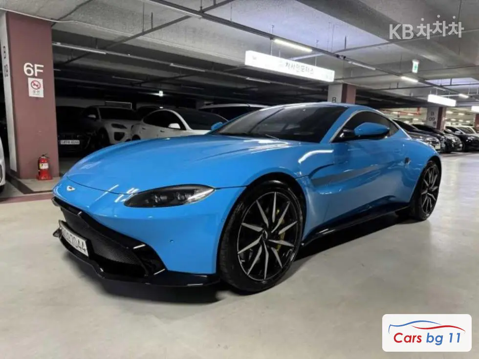 Aston Martin Vantage4.0 V8 Купе