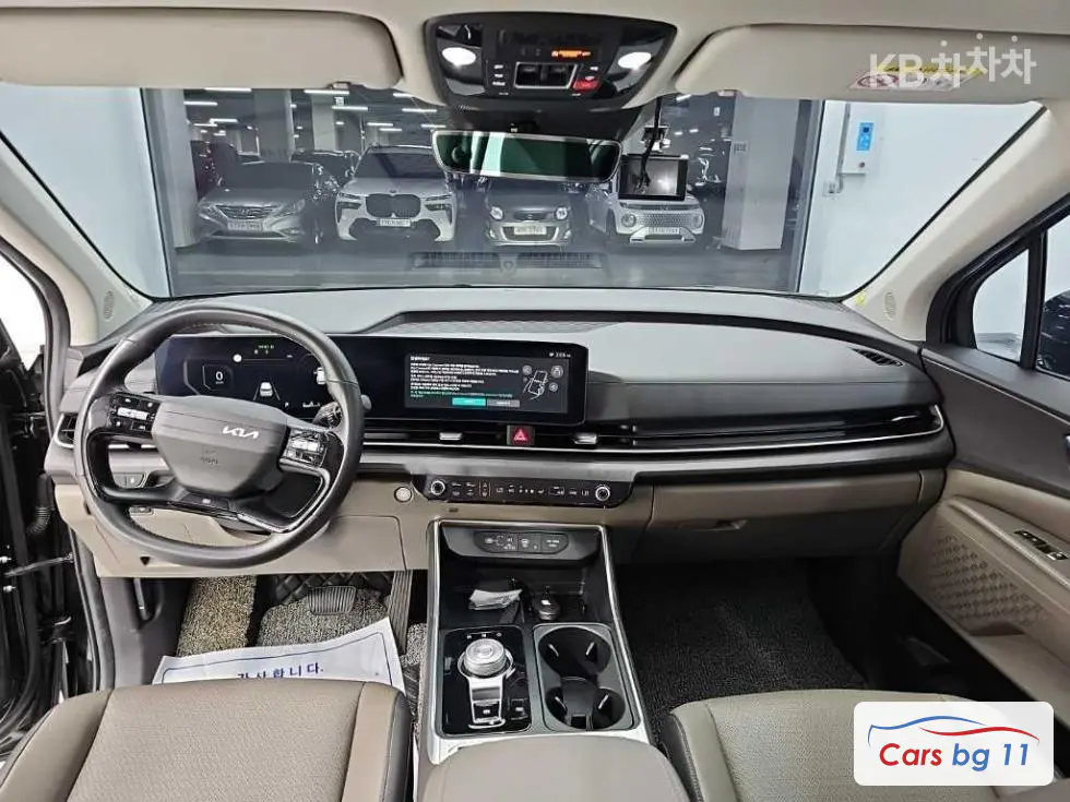 Kia The New Carnival 4th generationD2.2 9-seater Noblesse