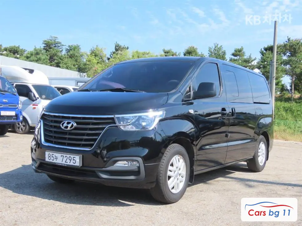 Hyundai The New Grand StarexVan 5-seater Modern