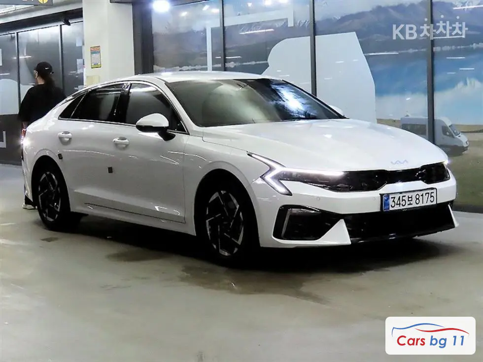 Киа The New K5 3-то поколение2.0 LPG Рент-а-кар Престиж