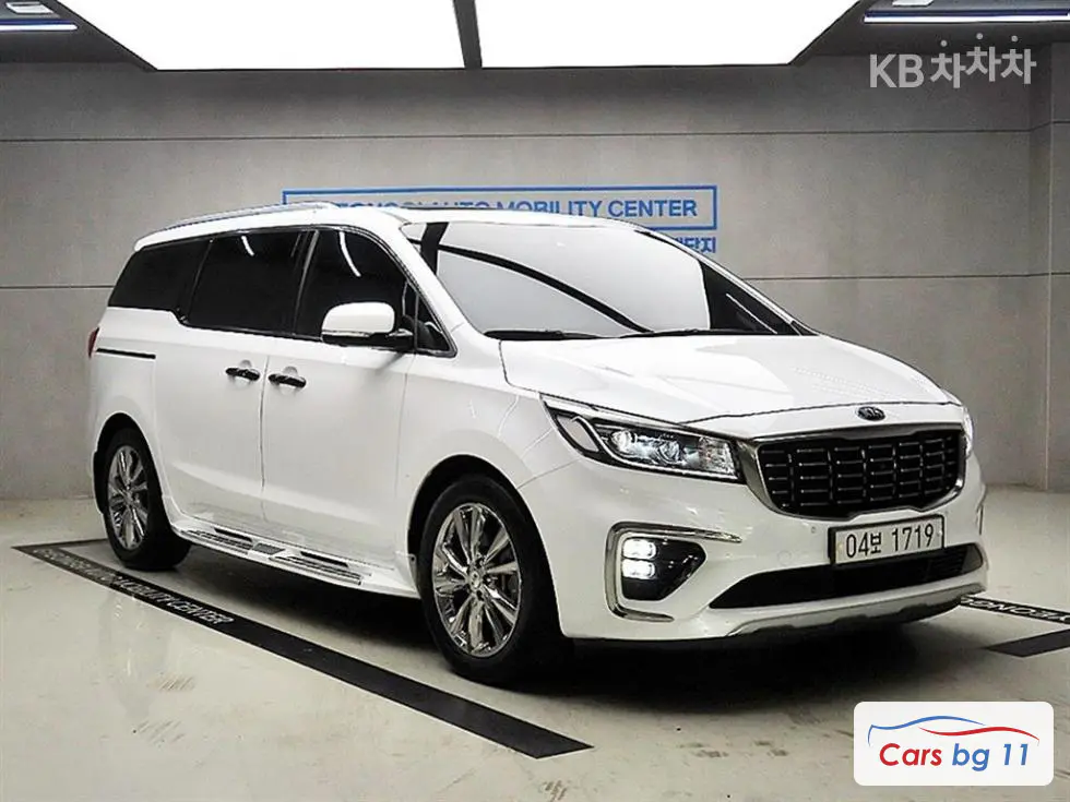 Kia The New Carnival7-seater 3.3 Gasoline Limousine President