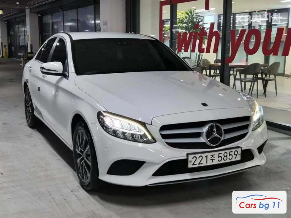 Mercedes-Benz The New C-КласC200 W205