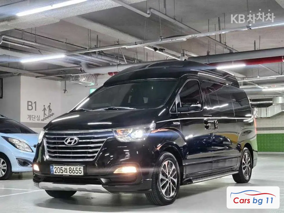 Hyundai The New Grand StarexLimousine 6-seater Exclusive