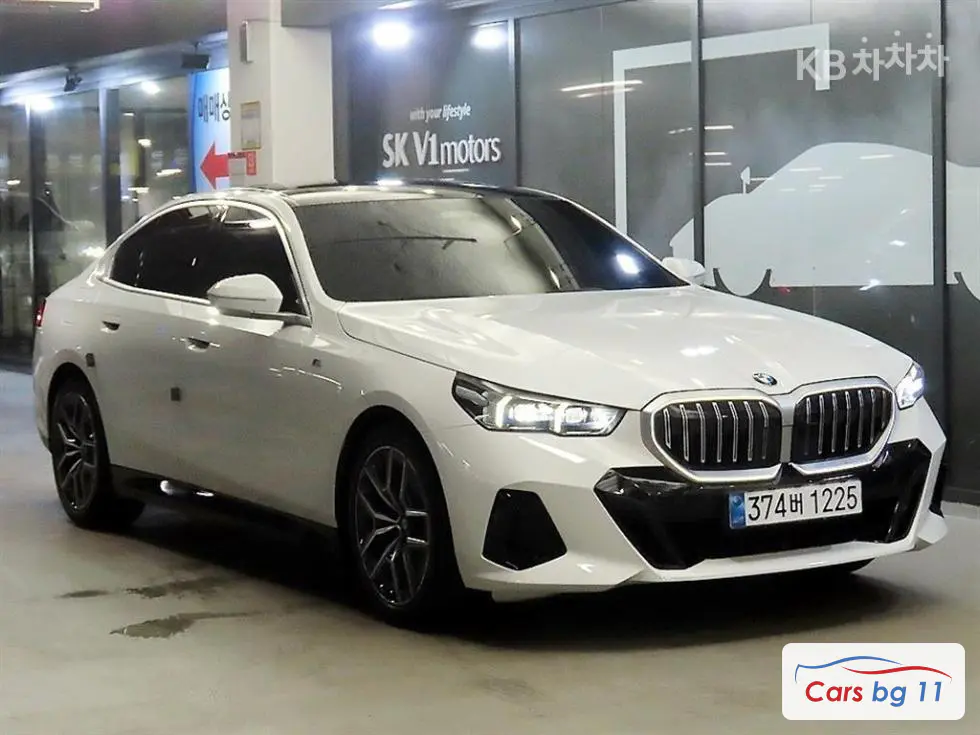 BMW Нов5 Серия(G60)530e Стандартен