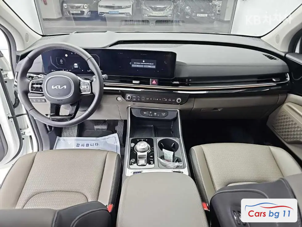 Kia The New Carnival 4th generationD2.2 7-seater Gravity
