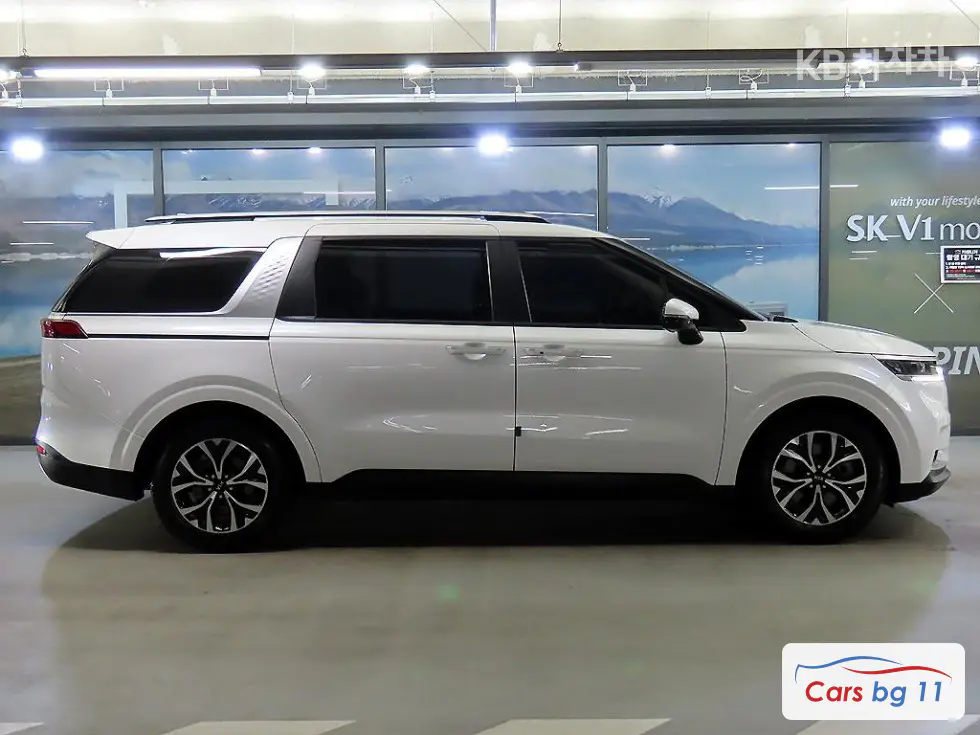 Kia Carnival 4th generationD2.2 9-seater Prestige