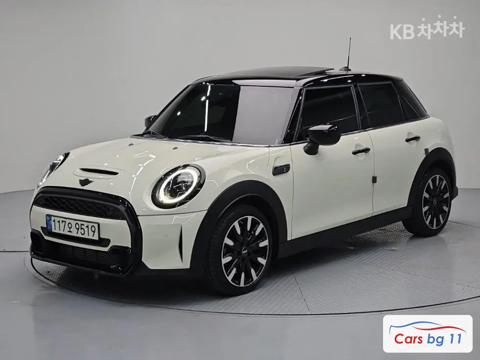 Мини Cooper 5-вратиS 2.0 Classic Стандартен
