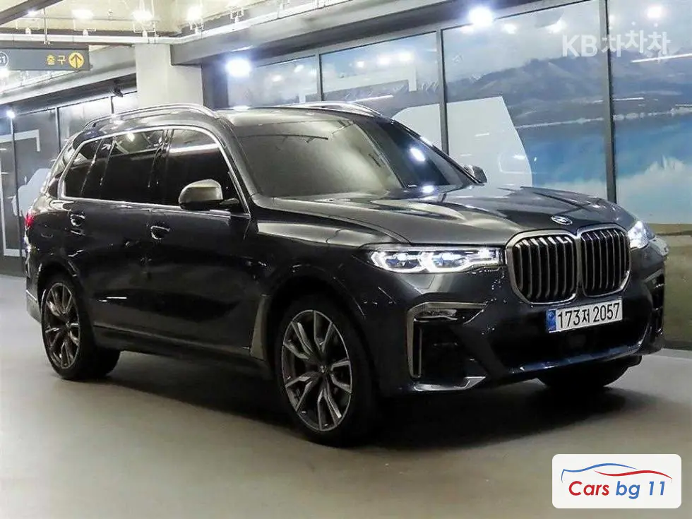 BMW X7(G07) M50i Standard